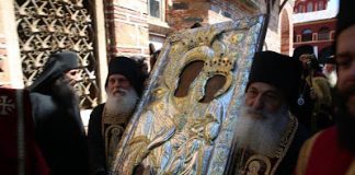 Προσευχή εις την Υπεραγίαν Θεοτόκον για να μας φυλάει από τους κινδύνους