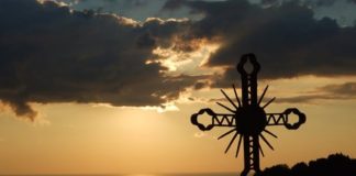 «Κύριε τῶν πάντων Χριστέ, ἐλευθέρωσέ μας ἀπ᾿ ὅλα αὐτά, ἀπό τά ὀλέθρια πάθη καί ἀπό τούς λογισμούς πού προέρχονται ἀπ᾿ αὐτά»