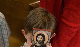 Οι περισσότεροι άνθρωποι πηγαίνουν στο Ναό με την λέξη ”δώσε”.