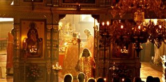 Με το “Άνω σχώμεν τας καρδίας…” είδα να αρπάζονται όλες οι καρδιές των εκκλησιαζόμενων χριστιανών στην ουράνια αγκαλιά του Θεού