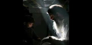 Τότε ποιος τρελός;