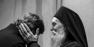 «Έπεσα σηκώθηκα, έπεσα σηκώθηκα, έπεσα σηκώθηκα…»