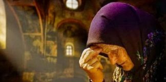 Το κομποσχοίνι της Γιαγιάς «…σεβόταν την νεανική μας σύγχυση…»