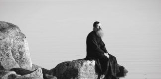 Να επικαλείσαι τον Θεό…