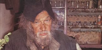 Τότε ποιος τρελός;