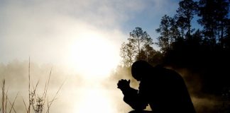 Η προσευχή είναι το πανίσχυρο όπλο