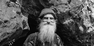 Άγιον Όρος : Τρεις αφανείς αναχωρητές Άγιοι του Άθωνα και ο άγγελος που τους υπηρετούσε