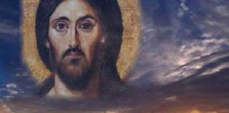 Ἡ προσευχή είναι το πρώτο καθήκον του χριστιανού το οποίον πρέπει να εκπληρώνει