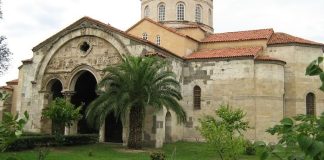 «Πες ελεύθερα τη γνώμη σου, για να βουβαθεί το εγώ σου»