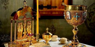 Μαρτυρίες για τη Θεία Λειτουργία