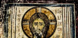 Για να βρεις τον σωστό δρόμο, είναι καλύτερο απ’ όλα να το ζητήσεις από τον ίδιο τον Θεό στην προσευχή..