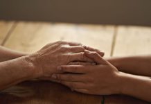 Συγχωρώ σημαίνει… αρνούμαι να ζήσω την υπόλοιπη ζωή μου με μίσος