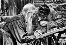 Ο κυρ Θεόδωρος ο ανεξομολόγητος…