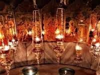 Οι καταβασίες των Χριστουγέννων. Παρουσίαση με εικόνες και μετάφραση στη νεοελληνική και Αγγλική γλώσσα