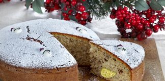 Η παράδοση της Βασιλόπιτας στην Κωνσταντινούπολη